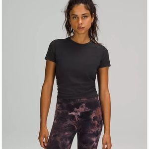 lululemon athletica Black Short Sleeve Tee